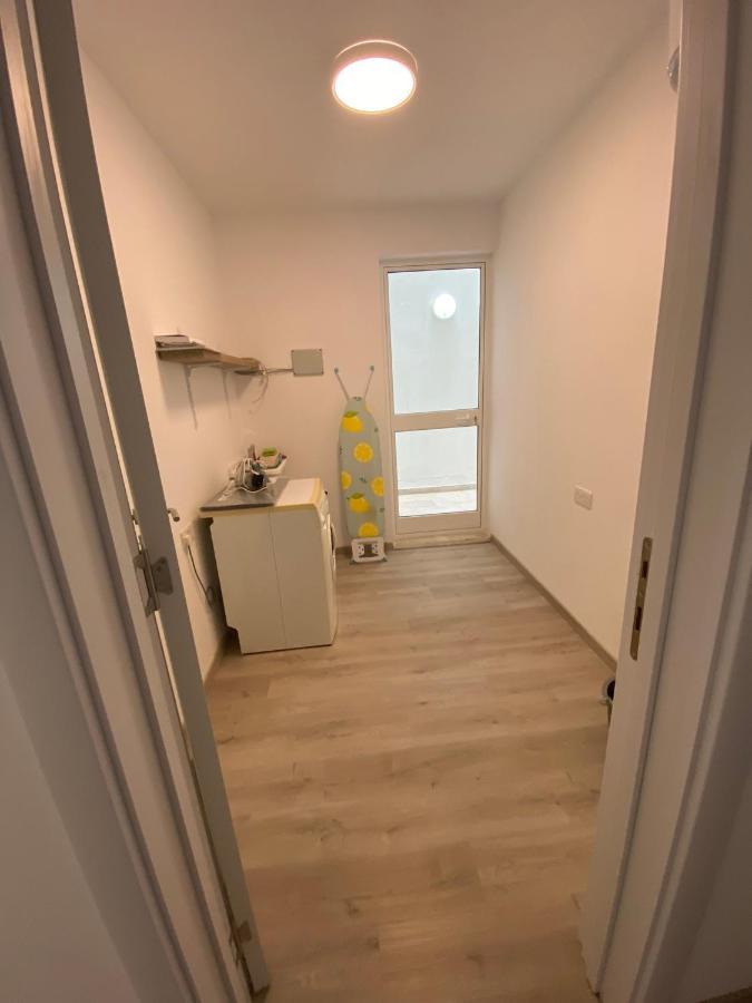 Modern With Large Outdoor Area - Sleeps 7, Close To Malta International Airport Ħal Luqa
